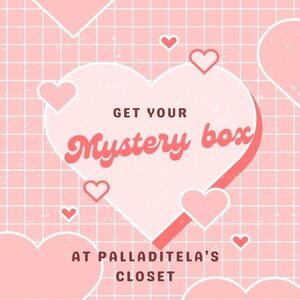 Palladitela’s Mystery box: a box full of Fashion treasures.